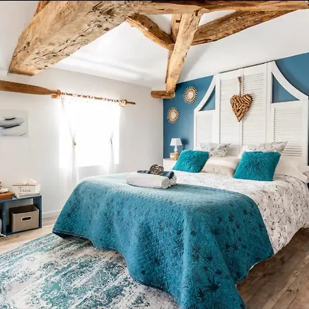 Le Coeur Du Breuil Bed & Breakfast 3*
