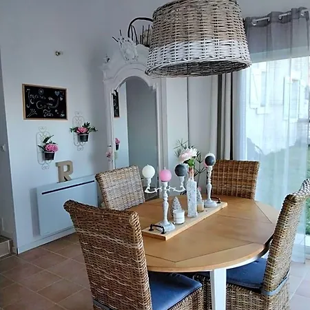 Bed & Breakfast Le Coeur Du Breuil 3*